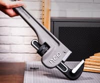 Трубный ключ Стиллсона облегченный Deli DL105024 600мм, максимальное открытие 73мм, Cr-Mo + алюминиевый сплав Bad Pack - фото 3