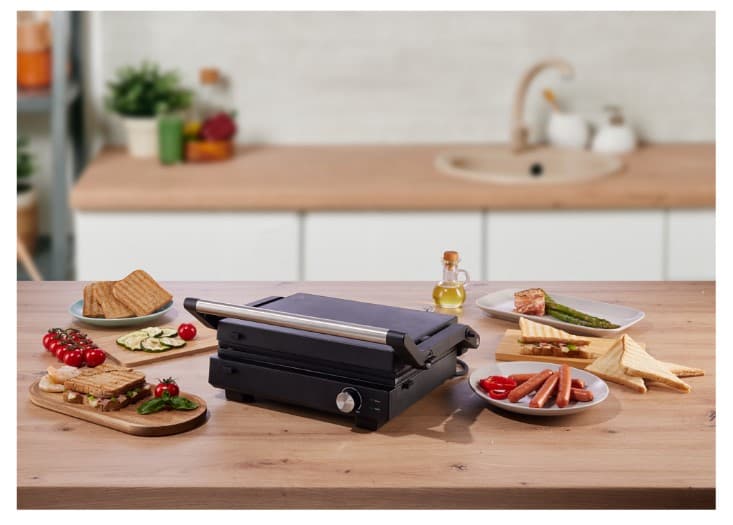 Гриль BBQ GCG2000M 744407 GORENJE