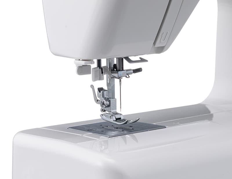 Швейная машина EQ 25 JANOME