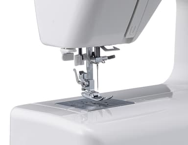 Швейная машина EQ 25 JANOME