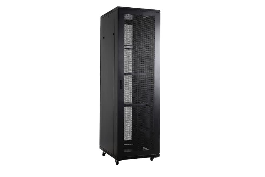 Рэковая стойка Wize Pro [W42U10080R-M] 19, 42U, 800х1000 мм, передн. и задн. двери металл. перфорированные, 2 верт. кабельных органайзера, колеса, рэк. гайки: 20 шт, макс. вес нагрузки 800 кг, сталь, черн (4 места)