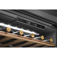 Винные шкафы SMEG/ Холодильный шкаф для вина встраиваемый, ВхШхГ 820х595х566 мм, петли справа, черное стекло. - фото 11