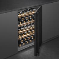 Винные шкафы SMEG/ Холодильный шкаф для вина встраиваемый, ВхШхГ 820х595х566 мм, петли справа, черное стекло. - фото 7