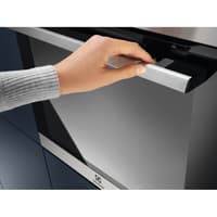 Встраиваемая электрическая духовка Electrolux EOF4P56X - фото 9