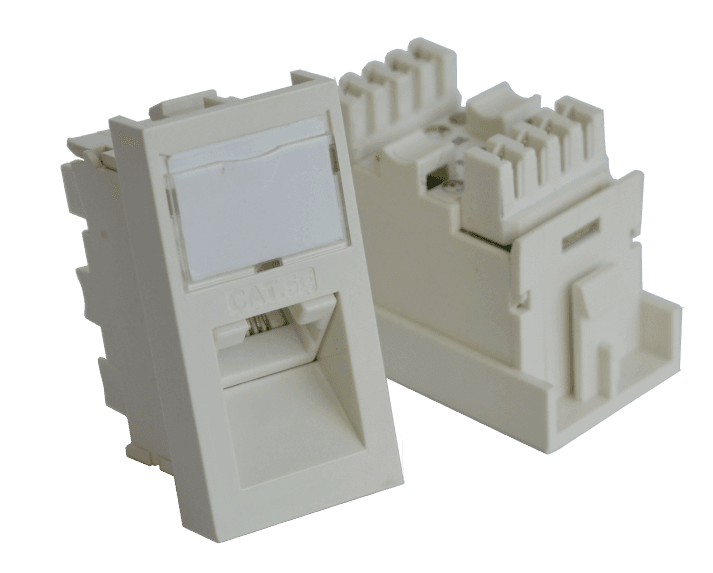 Вставка RJ-45 UTP Cat.5E, 22.5x45 мм угловая, с маркировкой, белая