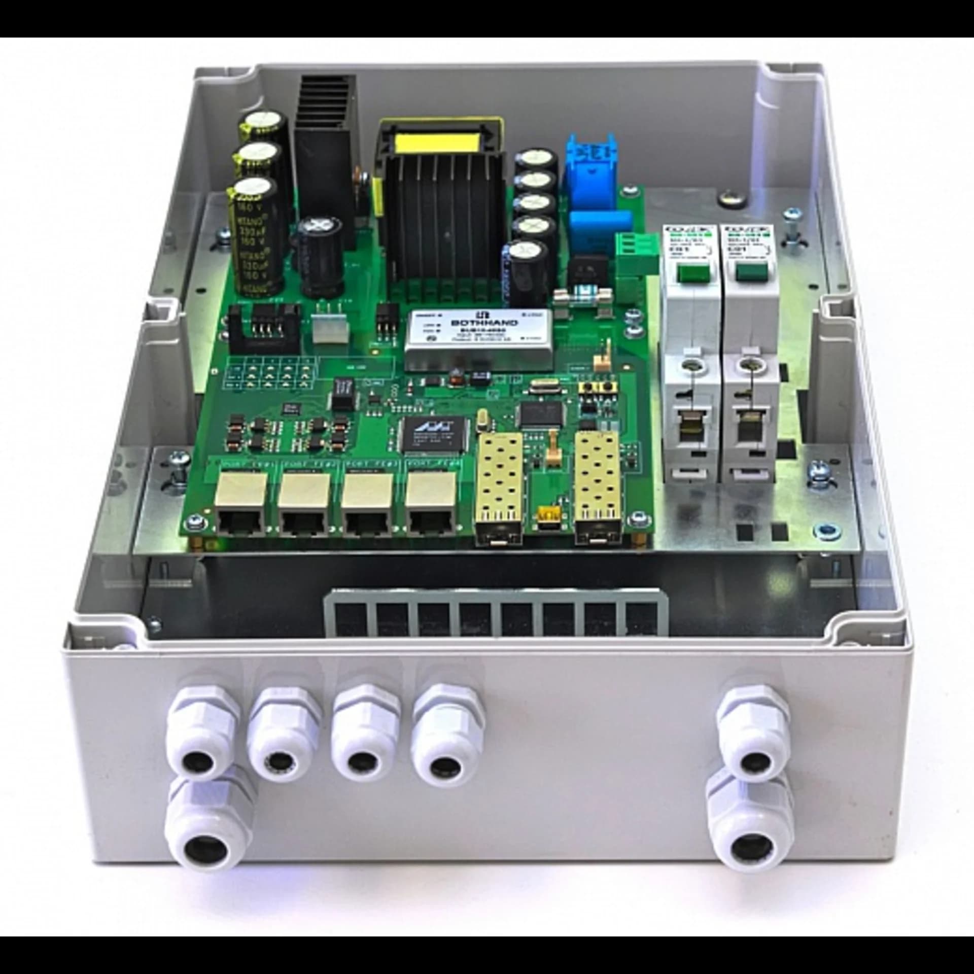Уличный управляемый PoE коммутатор TFORTIS PSW-2G+ 4FE HiPoE +2 GB SFP порта, питание 220В, IP66