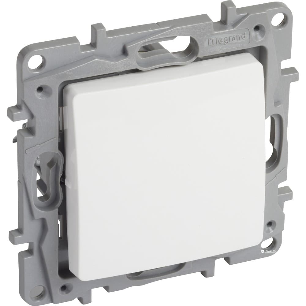 Legrand 672209 Переключатель промежуточный, 10A Legrand Etika (Белый)