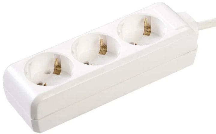 Удлинитель IEK WYP10-16-03-01-Z-17 3х1.5м с заземл. 16А IP20 У03 2P+PE 250В 3х1