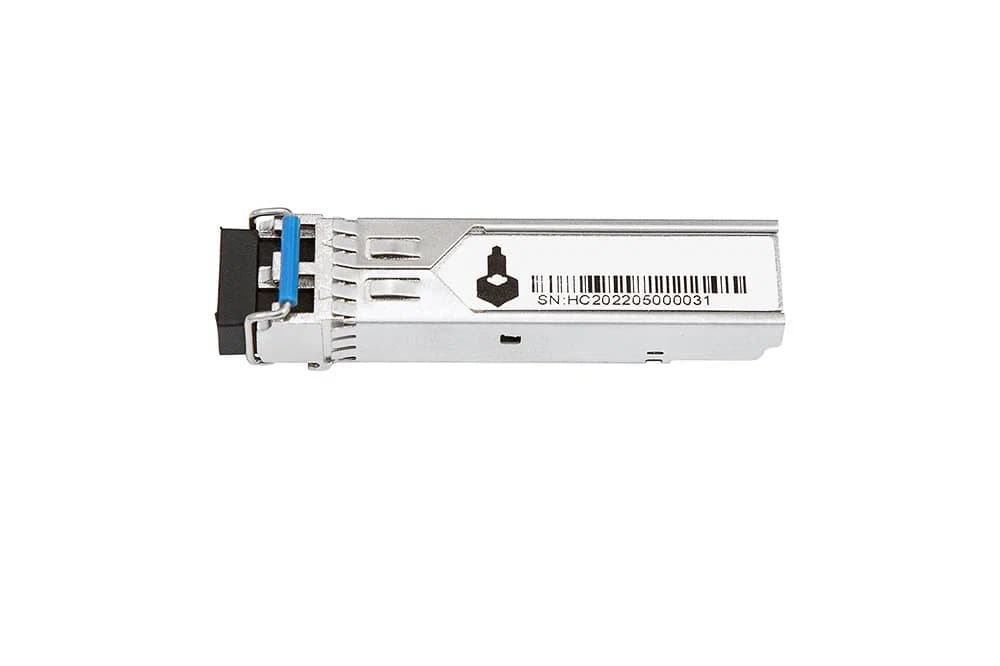 Оптический SFP модуль NST NS-SFP-S-2LC33-G-20 - Два волокна Single Mode. Скорость: до 1,25 Гбит/c. Тип разъема: 2xLC. Оптический бюджет: 15дБ. Расстояние передачи - до 20км. Рабочая длина волны,нм - Tx:1310/Rx:1310.