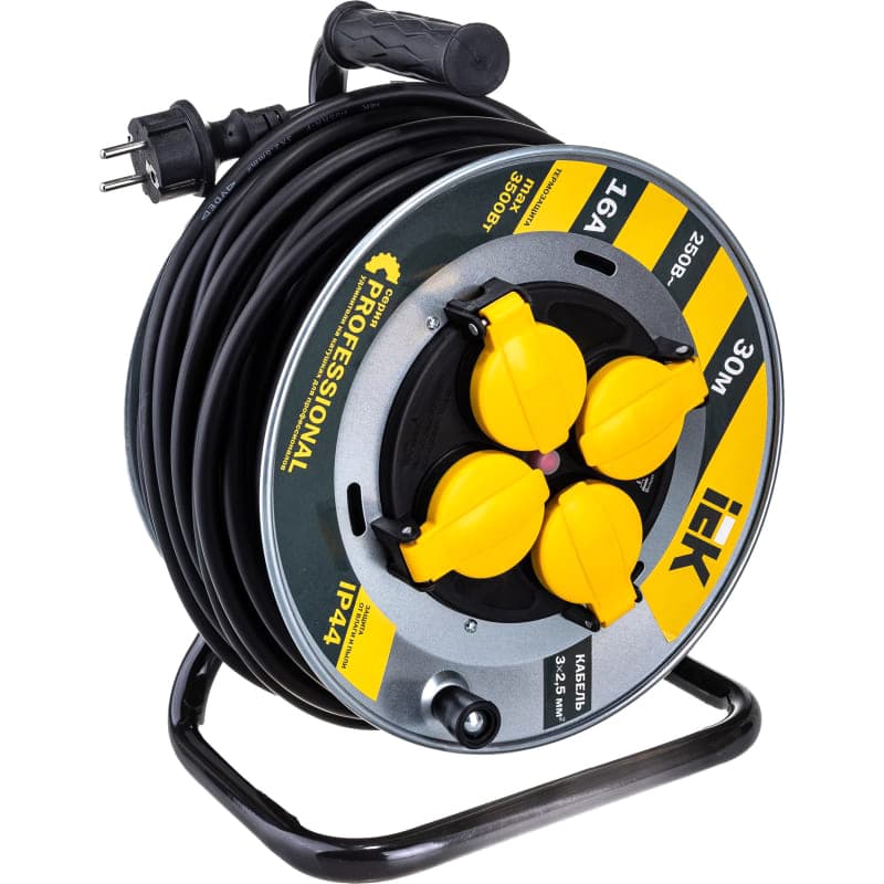 Катушка УК30 на мет с т/з 4 места 2P+PE/30м КГ 3х2,5мм2 IP44 "Professional"
