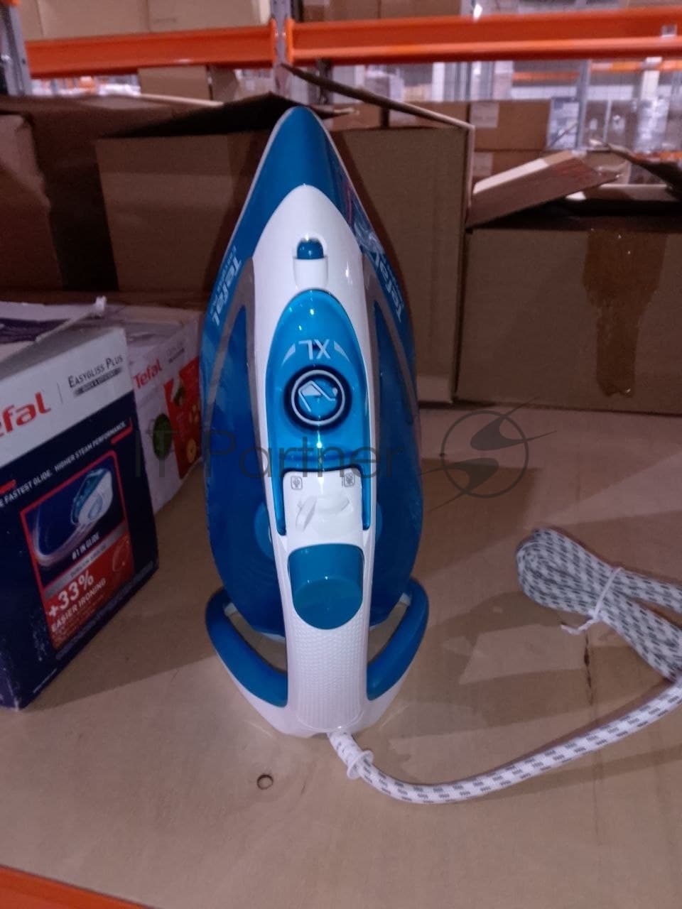 (Поврежденная упаковка) Утюг Tefal Easygliss Plus FV5737E0