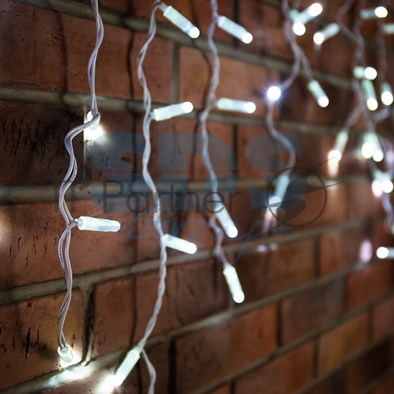 255-034-6 Гирлянда Бахрома (Айсикл) 2,4х0,6м 76 LED БЕЛЫЙ белый ПВХ IP65 нужен блок 303-500-1 NEON-NIGHT