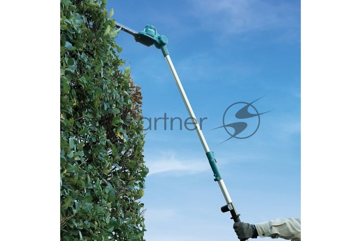 Кусторез Makita UN460WDZ