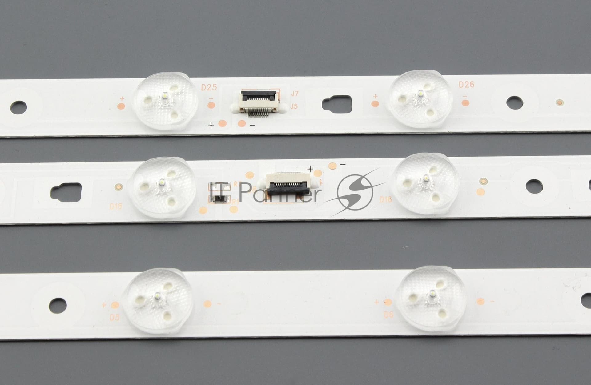 Светодиодная подсветка TV 32" 30331510211 LED315D10-ZC14-03(D) (комплект 3шт)