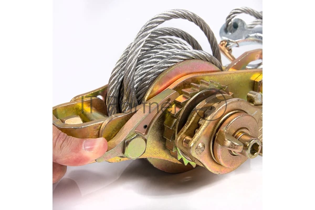 Лебедка ручная КВТ ЛР-15 1.5 т, 1.6 м