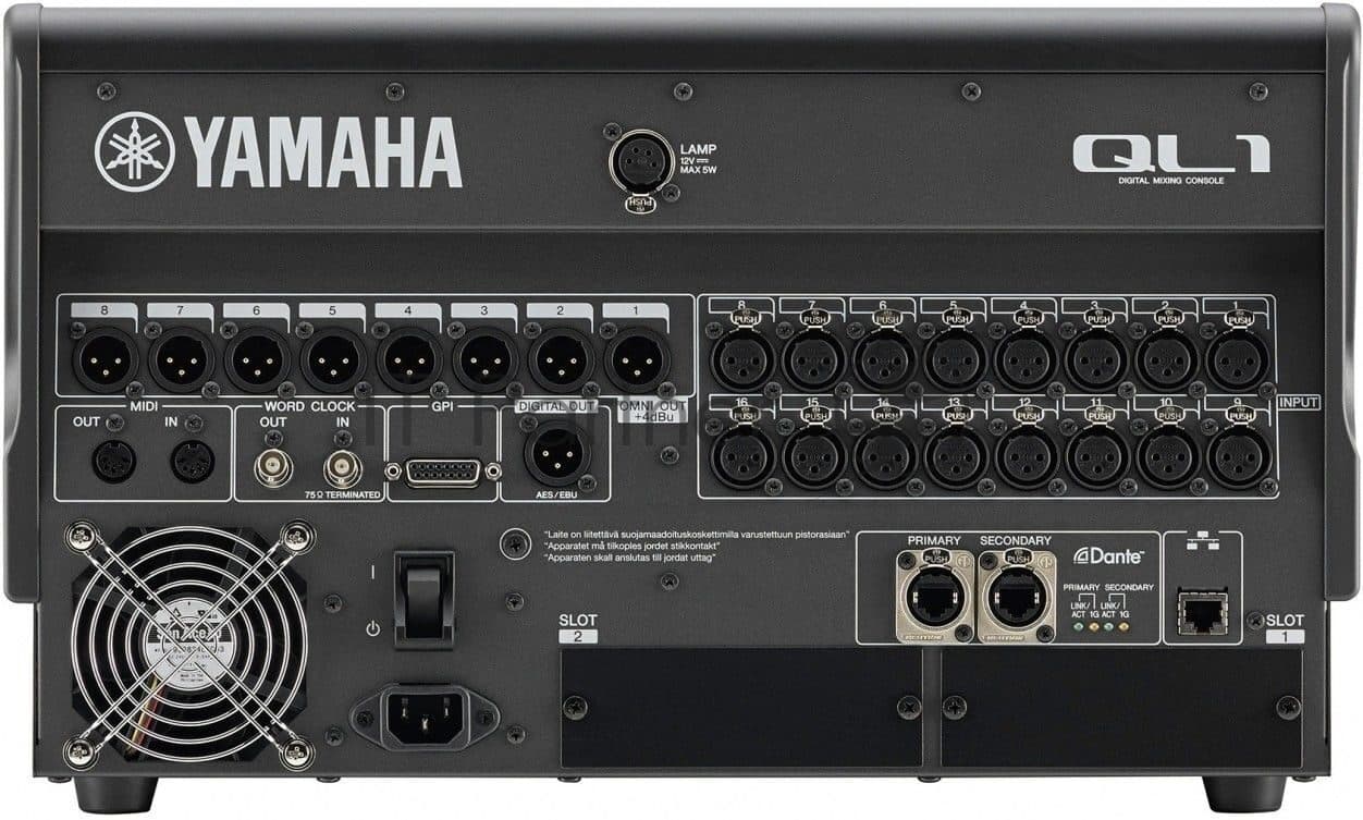 Микшерный пульт Yamaha QL1 цифровой, 16+2