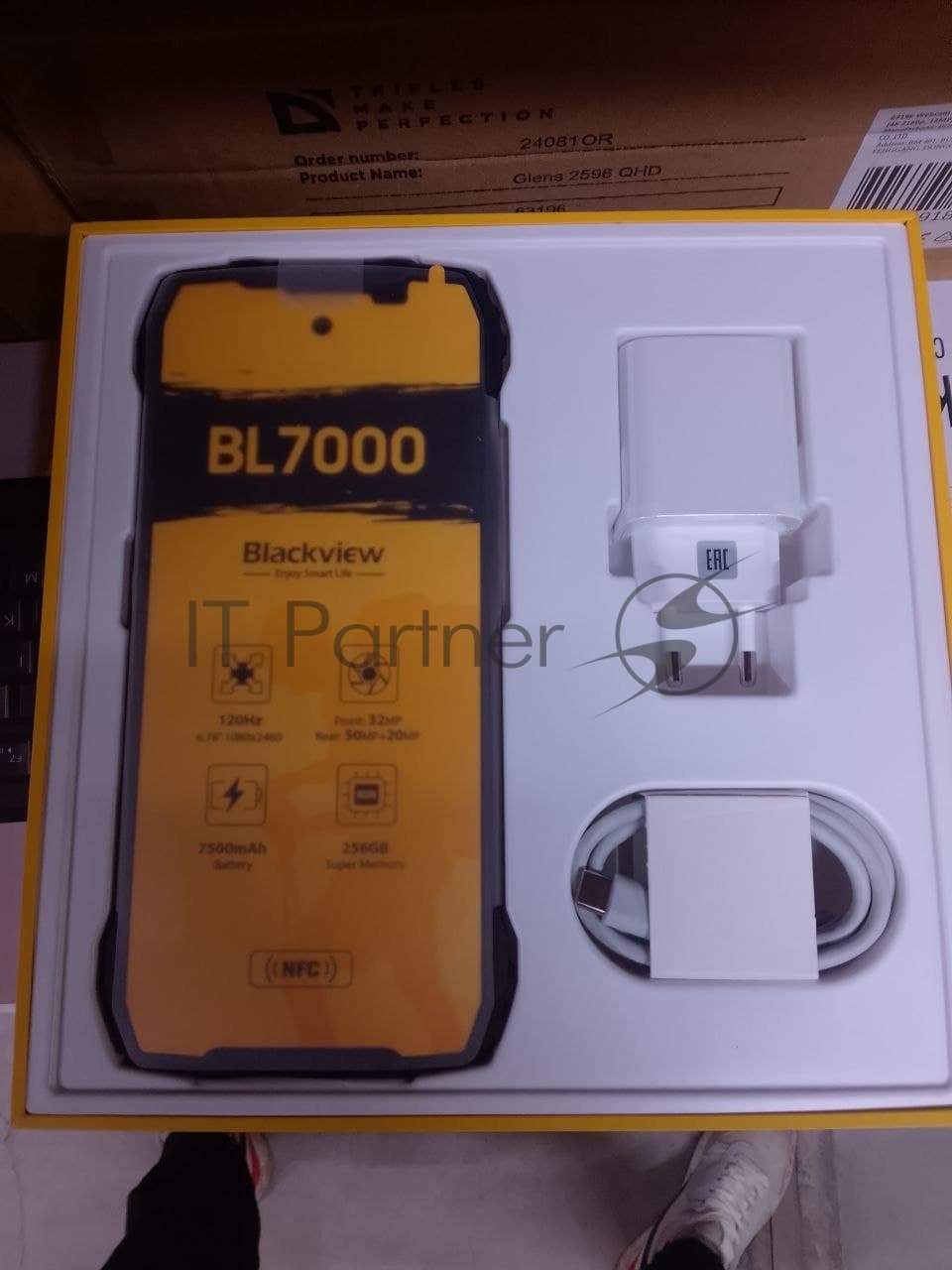 (Б/У) Смартфон Blackview BL7000 8/256GB BLACK (Б/У товар в заводской упаковке)