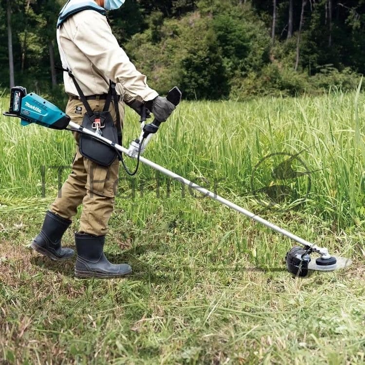 Триммер аккамуляторный Makita UR016GZ, 40 В, 0 Ач