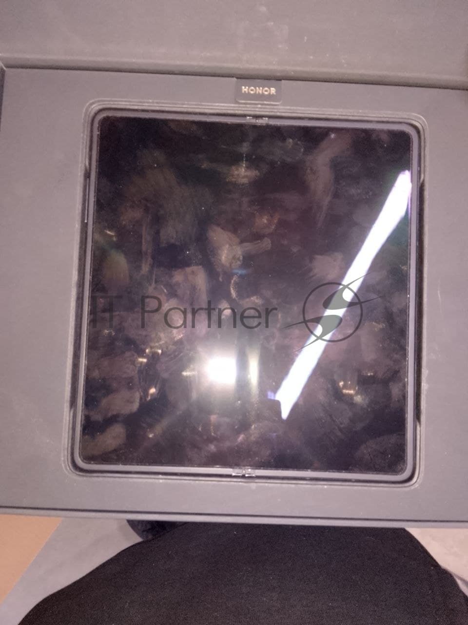 (Из ремонта) Смартфон Honor MAGIC V2 16/512GB 5109BAXL BLACK PU