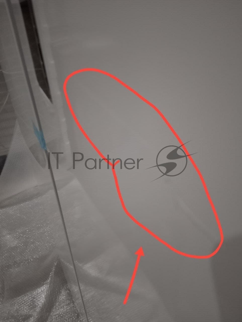 (Поврежденный товар) Холодильник Weissgauff WSBS 500 Inverter NoFrost White (Вмятина и царапина на двери.)