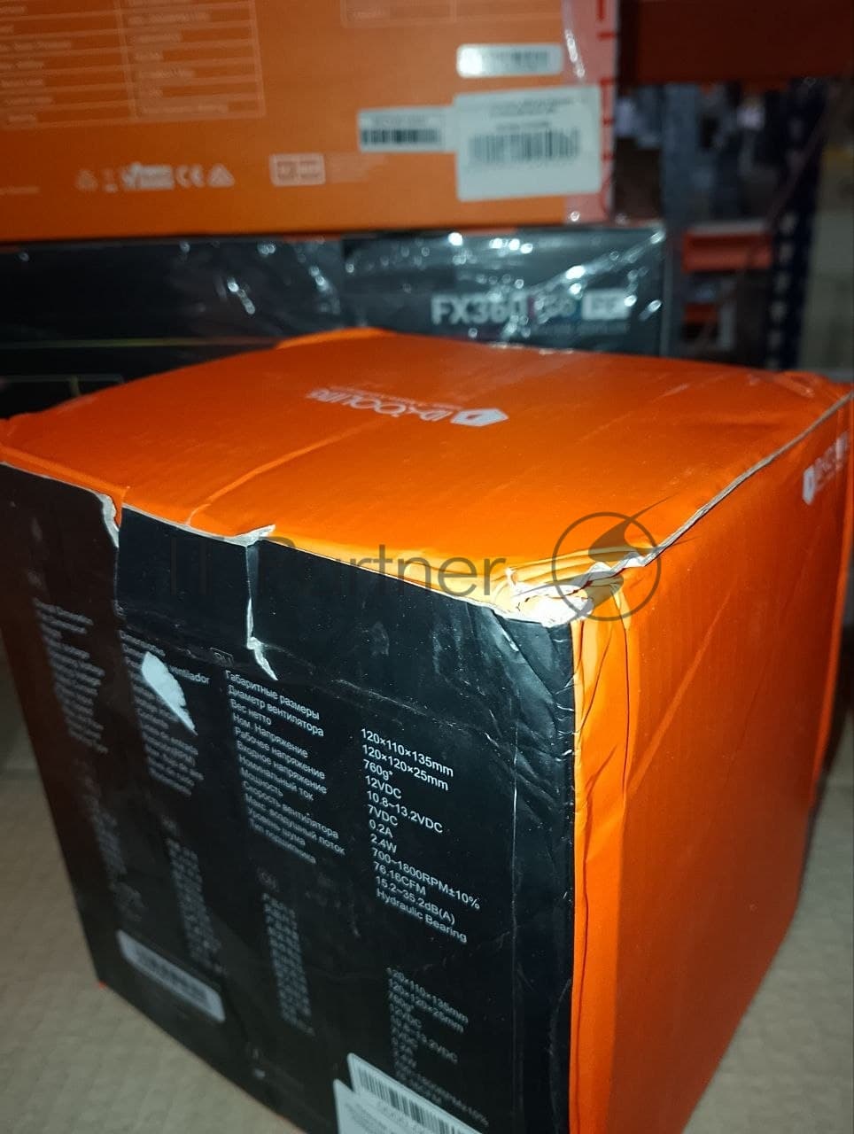 (Поврежденная упаковка) Вентилятор для процессора ID-COOLING SE-207 XT SLIM SNOW Socket AM4/AM5/115x/1200/1700/2011/2026, 120mm, 18 (SE-207-XT-SLIM-SNOW_ВУ)