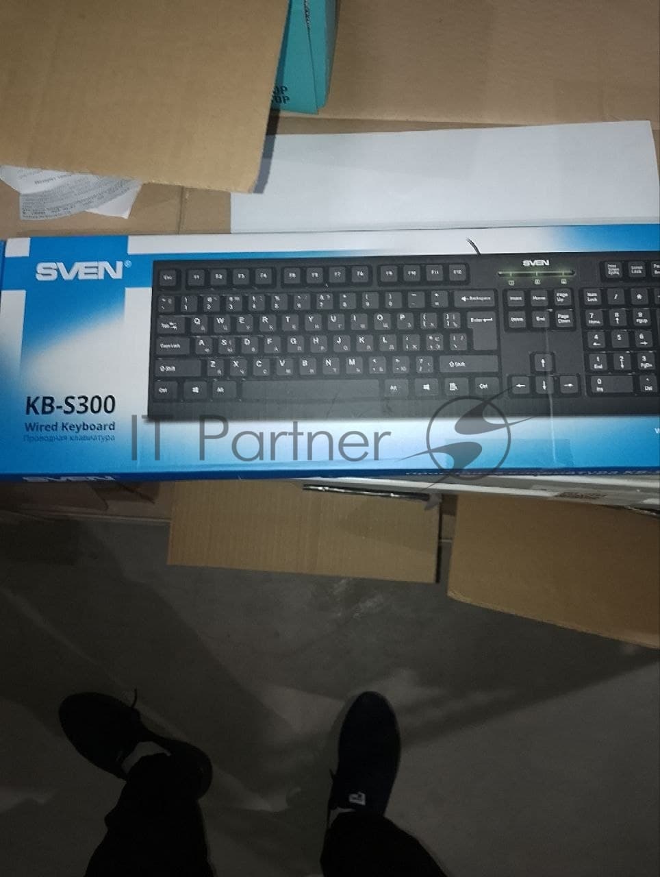 (Поврежденная упаковка) Клавиатура проводная SVEN KB-S300 черный (USB, 104 клавиши) (SV-015756)