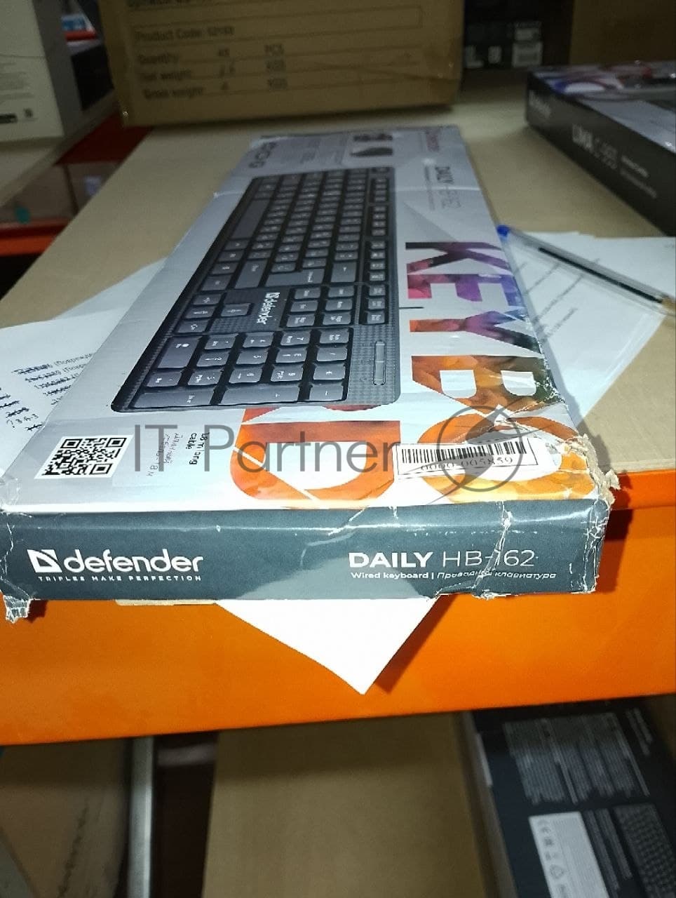 (Поврежденная упаковка) Клавиатура проводная DEFENDER Daily HB-162 RU черный (USB, 104+FN кл.)