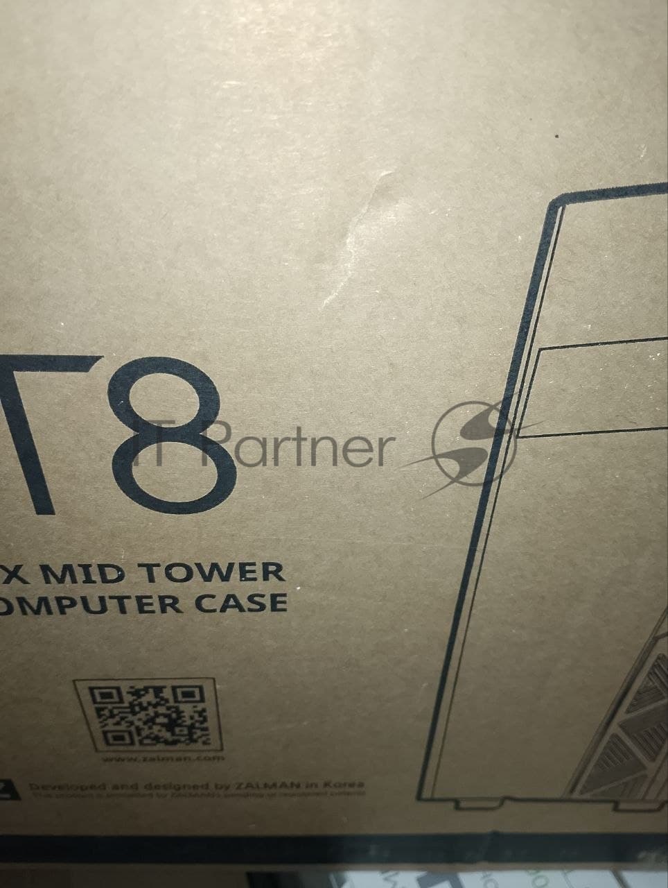 (Поврежденная упаковка) Корпус MidiTower Zalman T8 (ATX, черный, 1x5.25", 2x3.5", 2x2.5", 2xUSB2.0, 1xUSB3.0, REAR 1x120mm, без БП) (Zalman T8)