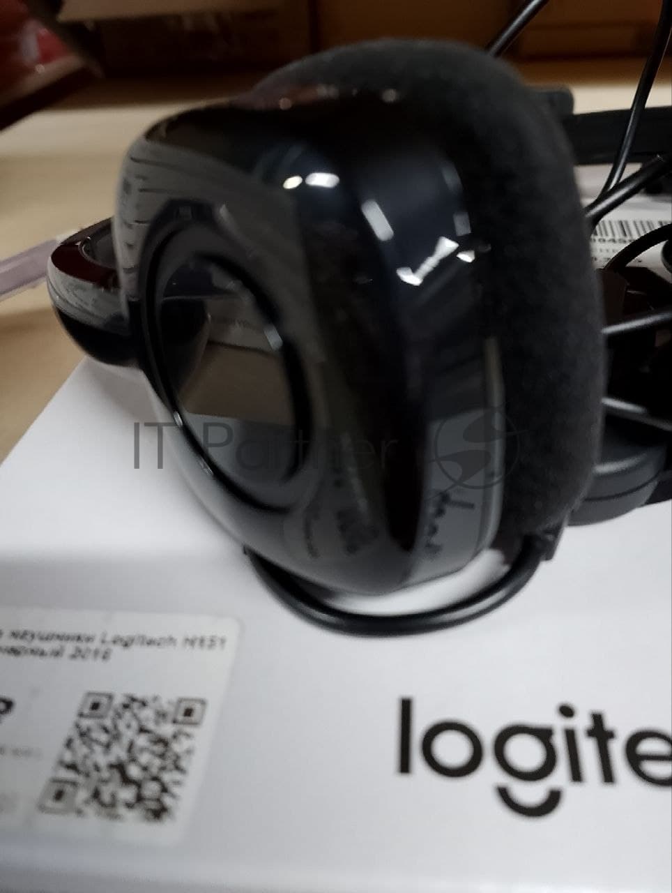 (Поврежденный товар) Гарнитура Logitech Headset H151 Stereo черный (1 x 3.5мм, кабель 1.8м) (981-000587_(Поврежденный товар) 004502)