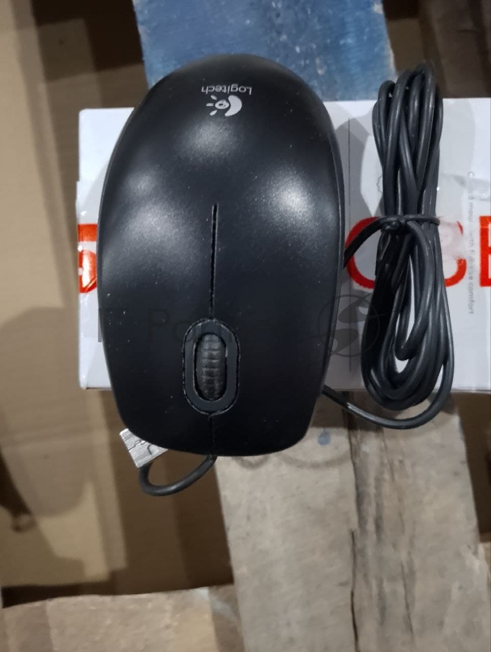 (Поврежденный товар) Мышь проводная Logitech B100 черный (USB, оптическая, 1000dpi, 2but) (910-006605_(Поврежденный товар) 000862)