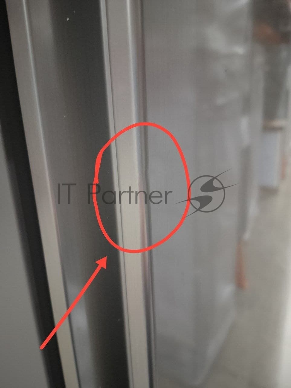 (Поврежденный товар) Холодильник Weissgauff WRK 2010 D Inverter NoFrost Inox Soft Close (Замята верхняя дверь, царапины.)