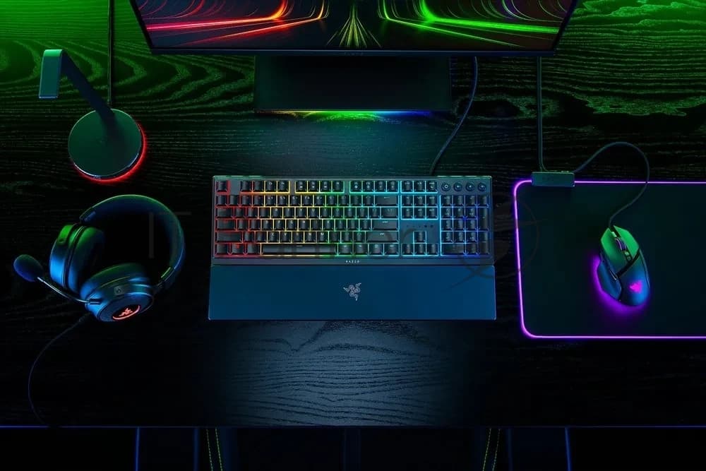 Клавиатура Razer Ornata V3 проводная, USB Type-A, чёрный