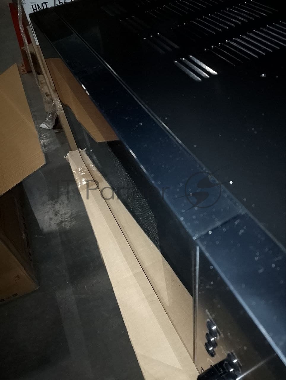 (Поврежденный товар) Микроволновая печь Weissgauff HMT-620 B Grill (Царапина на рамке.)