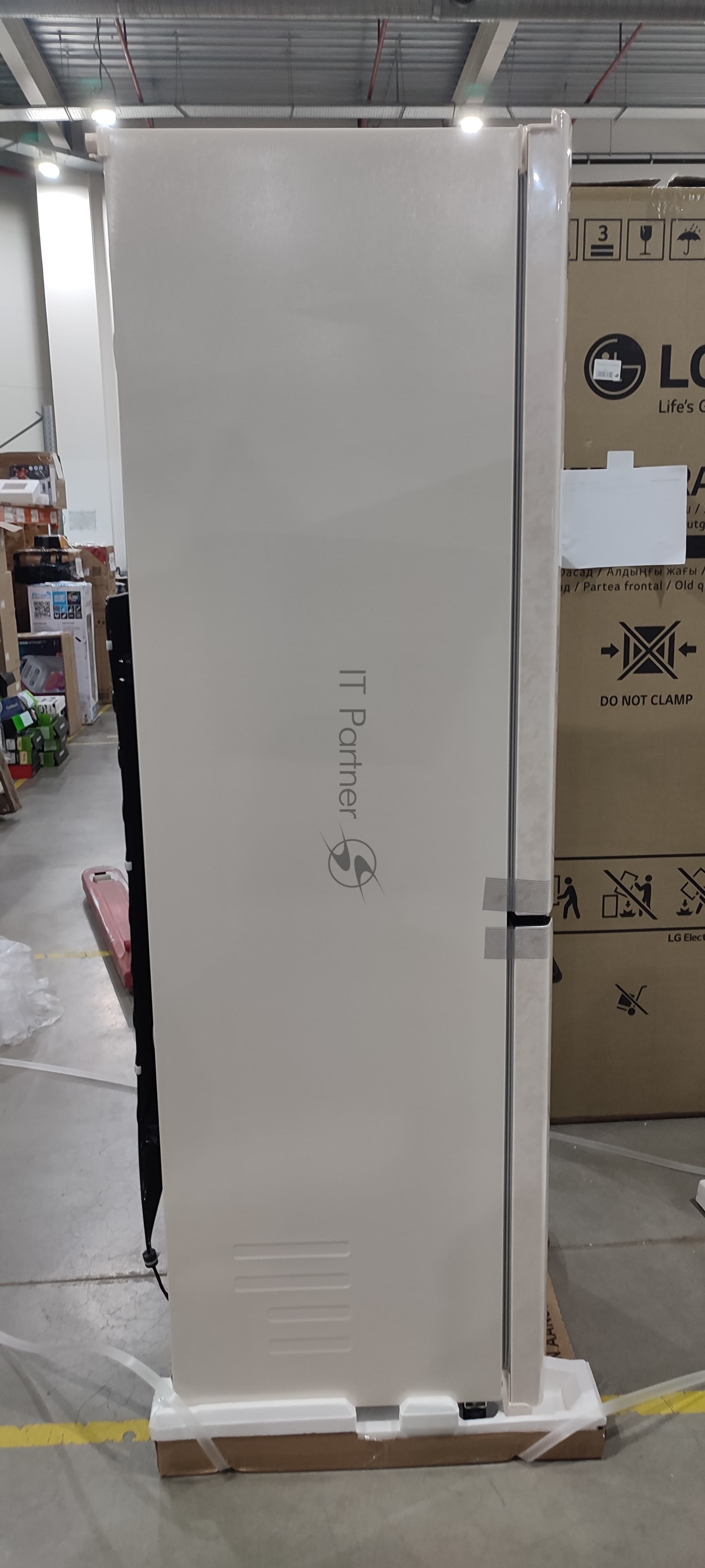 (Поврежденная упаковка) Холодильник LG GA-B419SEUL бежевый двухкамерный 223/79л морозилка снизу, No Frost