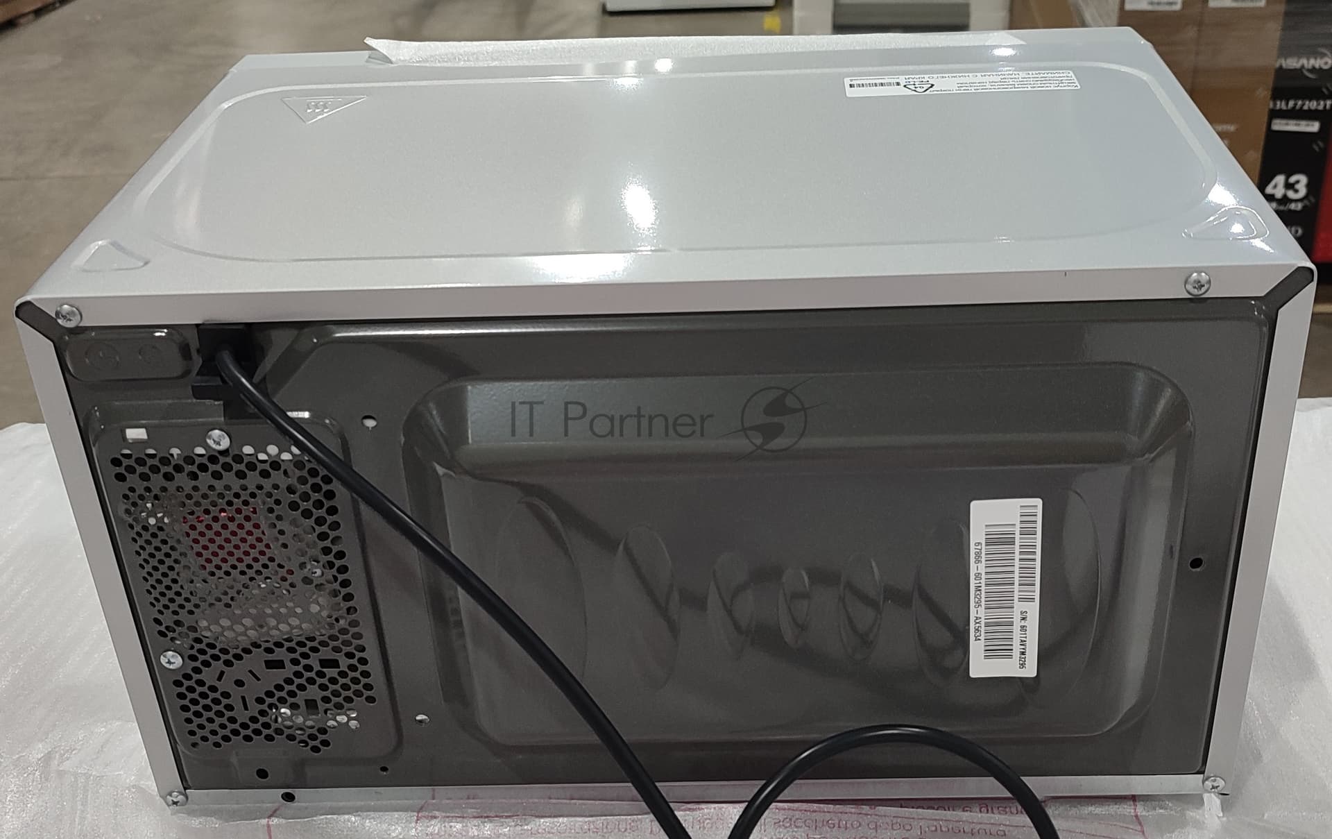 (Поврежденная упаковка) Микроволновая печь LG MS2044V серебристый, 20 л, 700 Вт, переключатели - сенсор