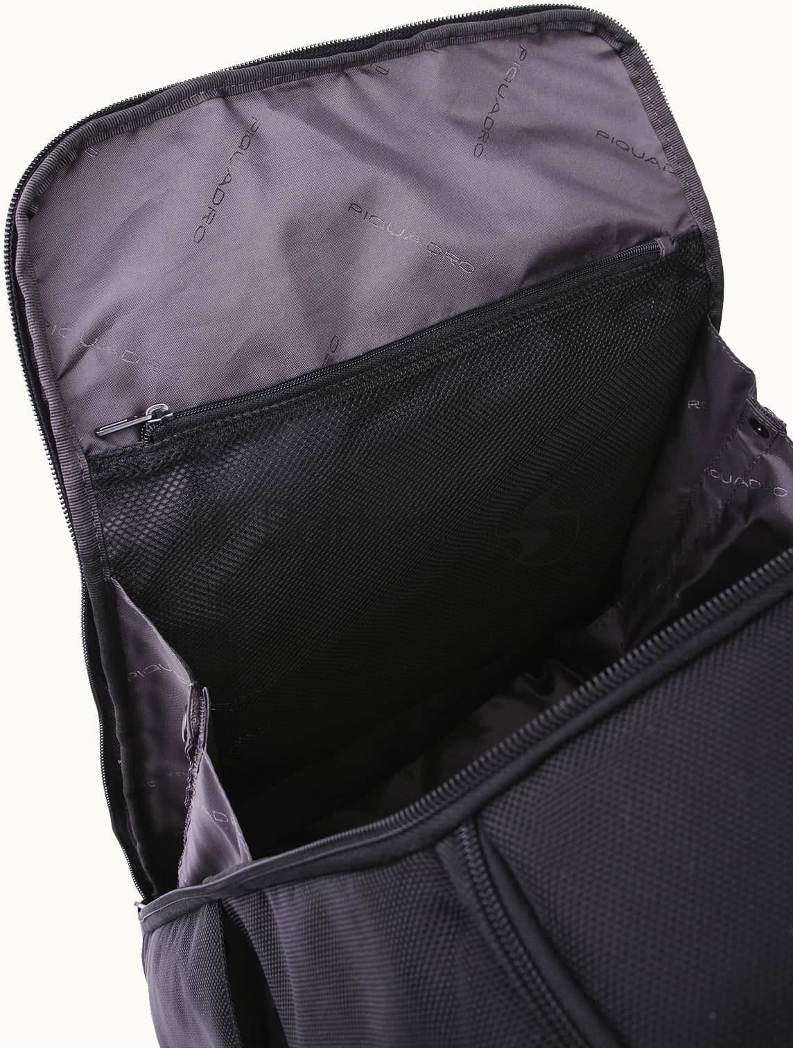 Рюкзак Piquadro Brief2 CA6648BR2/N черный нейлон/натур.кожа