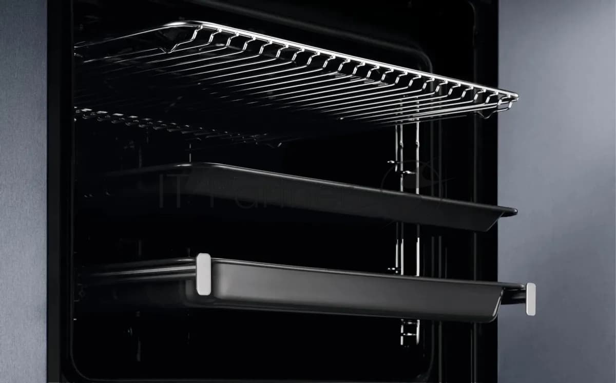 Встраиваемая электрическая духовка ELECTROLUX/ Духовой шкаф SurroundCook, основной цвет - черный, утапливаемые переключатели, таймер отключения, отложенный старт, будильник, хромированные направляющие из нержавеющей стали, телескопические направляющие FlexiRunners (1 ур) с изменением высоты установки, 2 стекла, эмаль легкой очистки, ,каталитическая очистка , Польша