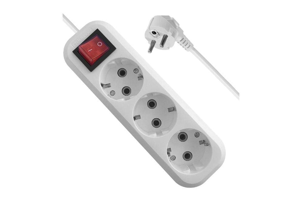 Defender Удлинитель с заземлением L330 16 А, 15 м, заземление, выключатель