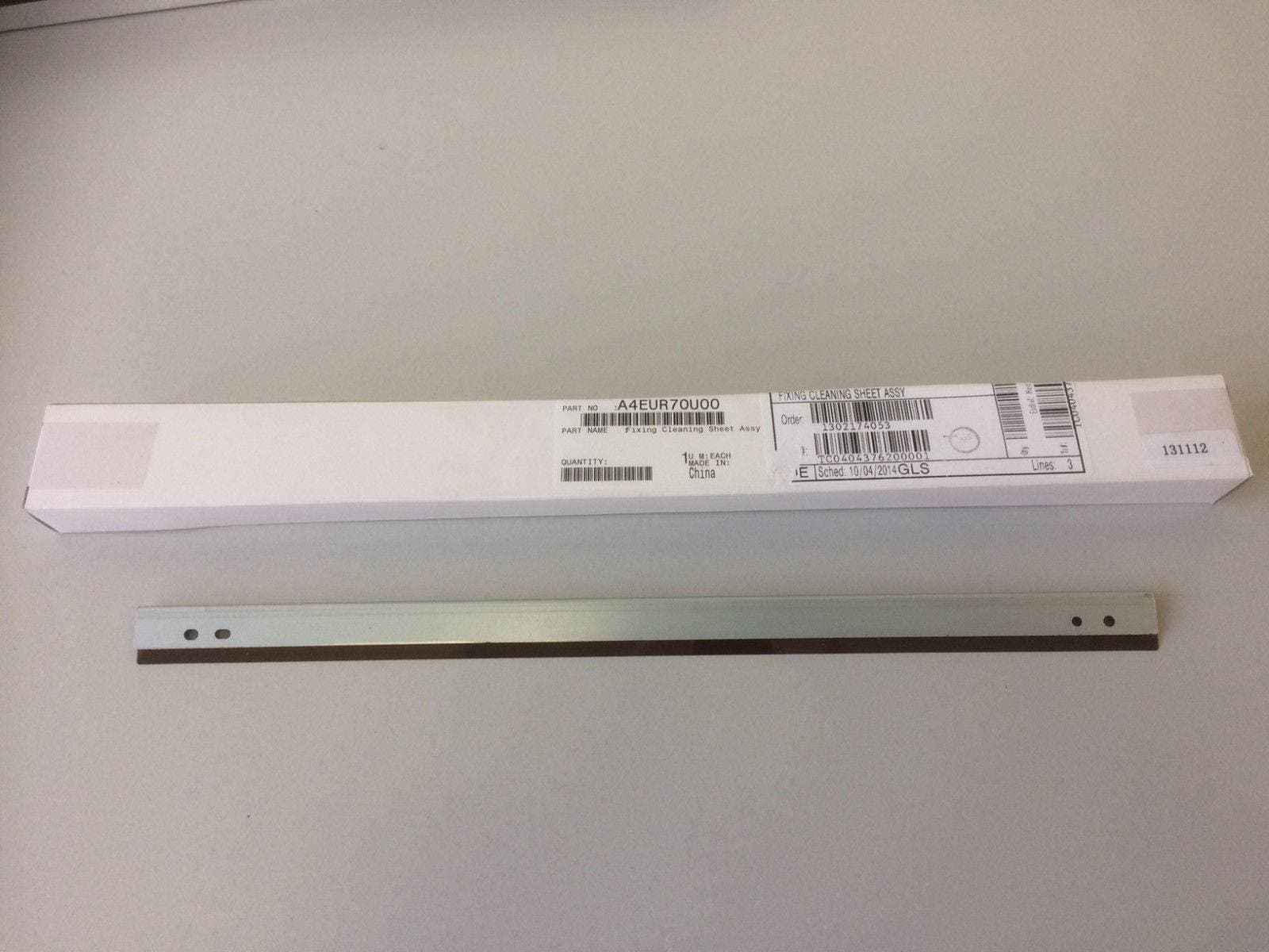 A4EUR70U00 Чистящая пластина термоузла Konica-MInolta bizhub PRO 951/920/1051/1200 (A4EUR70U00/56UAR7C100/56UA-5470)
