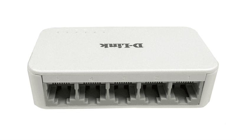 D-Link DES-1005C/F6/E Неуправляемый коммутатор с 5 портами 10/100Base-TX