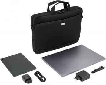 Сумка для ноутбука 15.6" Digma R-212 черный полиэстер (R212BK)