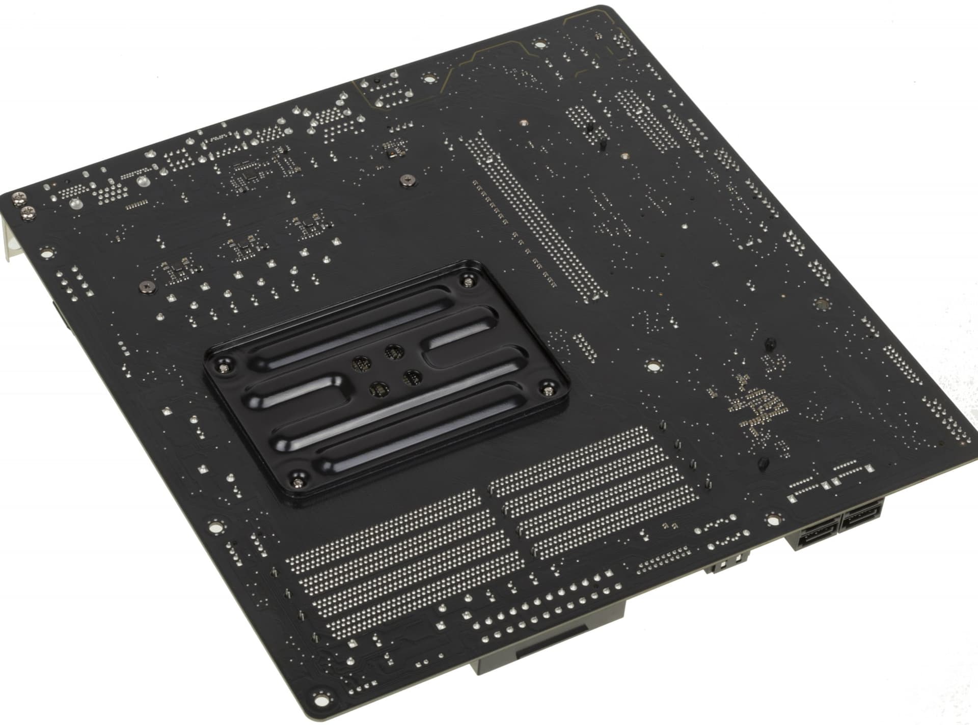Материнская плата ASRock B550M PRO4, Socket AM4, AMD B550, 4xDDR4-3200, D-SUB+HDMI+DP, 2xPCI-Ex16, 1xPCI-Ex1, 6xSATA3(RAID 0/1/10), 2xM.2, 8 Ch Audio, 1xGLan, (2+4)xUSB2.0, (5+4)xUSB3.2, (1+0)xUSB3.2 Type-C™, 1xPS/2, mATX, RTL