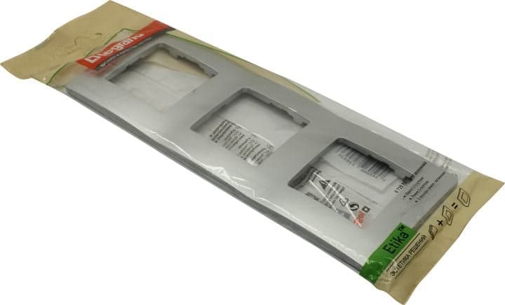 Legrand Etika <672553> Рамка (3 поста, серебристая)