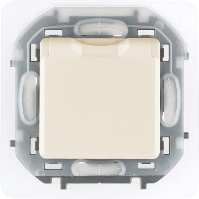 Legrand 673741 Розетка 2К+З IP 44 с откидной крышкой и шторками немецкий стандарт 16 А 250 В~ INSPIRIA слоновая кость