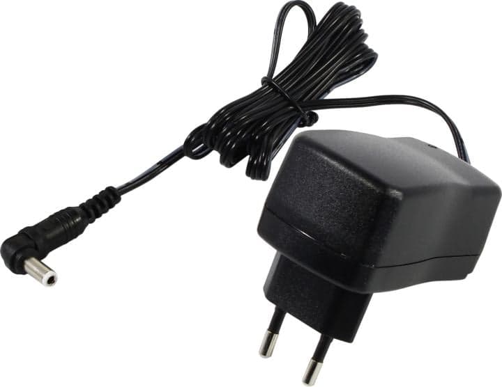 GoPower <00-00015335> PowerTech 1000 блок питания (3-12V, 1A)+7сменных разъёмов питания