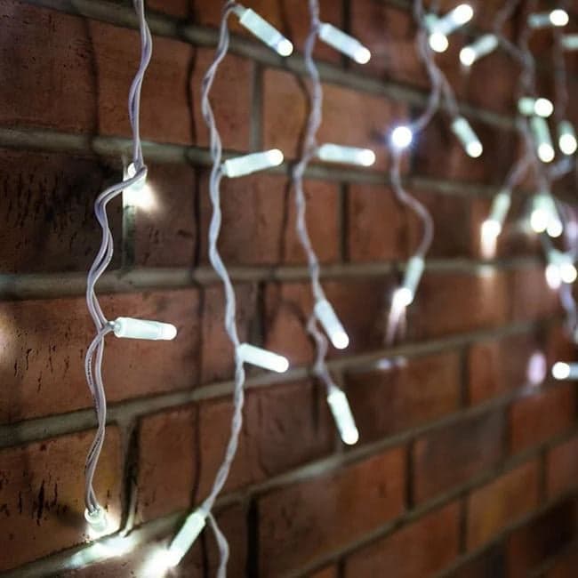 255-034 Гирлянда Бахрома (Айсикл) 2,4х0,6м 88 LED БЕЛЫЙ белый ПВХ IP65
