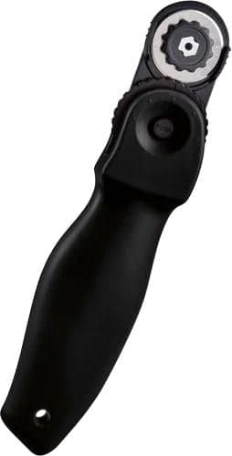 Нож роликовый Kw-Trio 03806BLACK диам.лез.28мм выдвижное лезвие пластик черный блистер