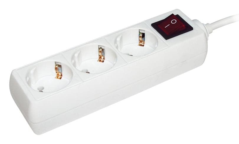 Сетевой удлинитель IEK WYP10-16-03-03-ZK-N