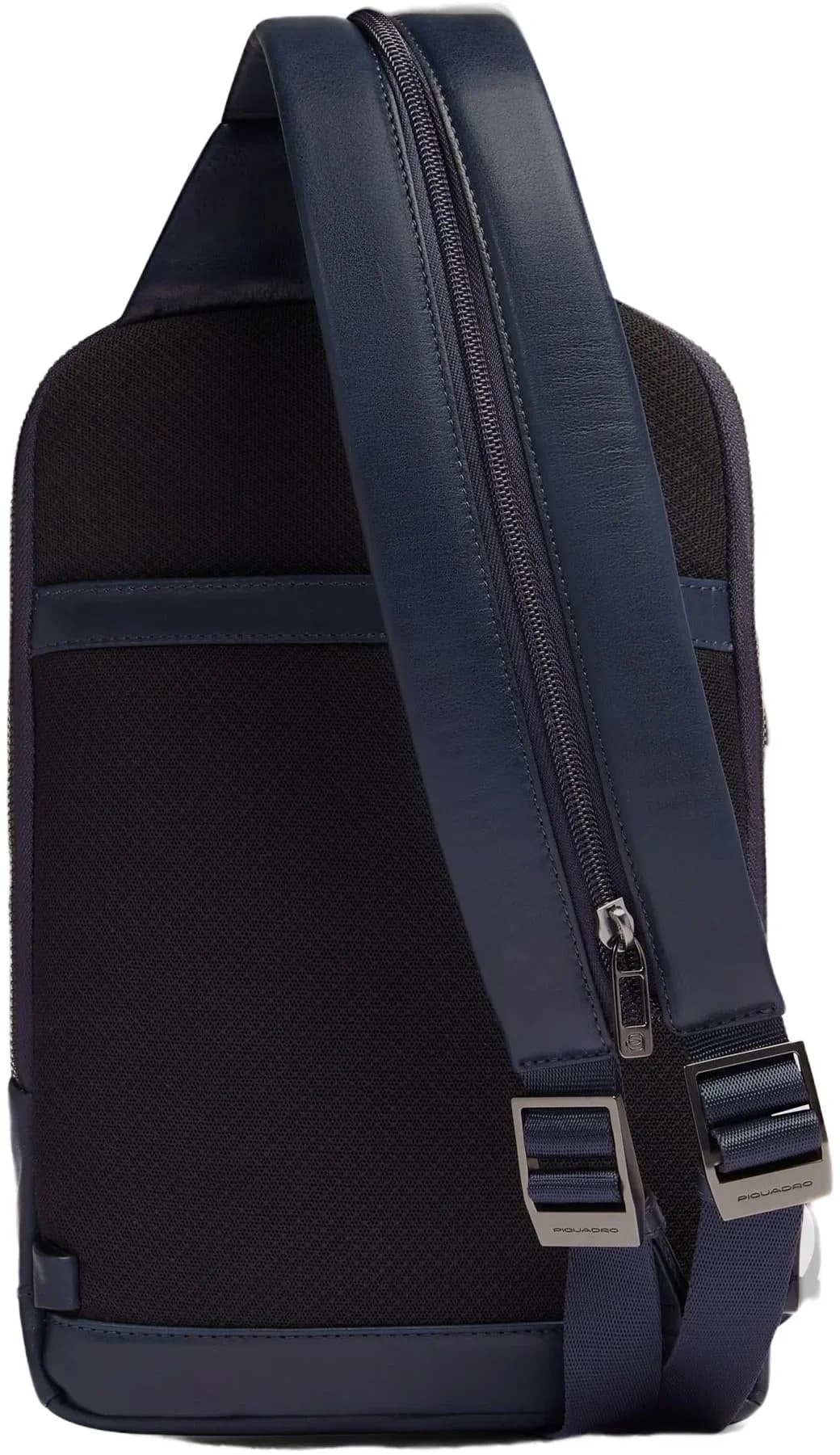Рюкзак слинг мужской Piquadro Philip CA6790W136/BLU синий натур.кожа