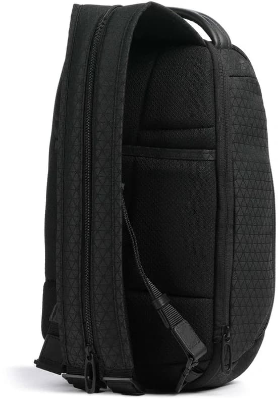 Рюкзак слинг мужской Piquadro Hex CA6826W139/N черный полиэстер